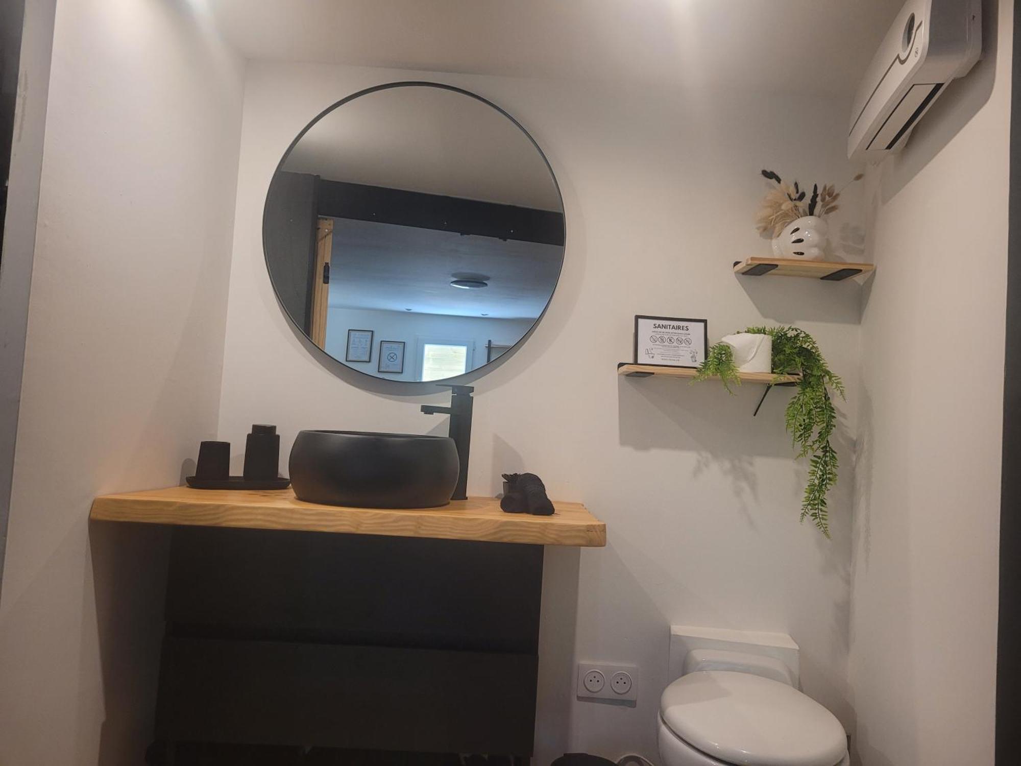 Buona Notte Aparthotel Allauch Ngoại thất bức ảnh